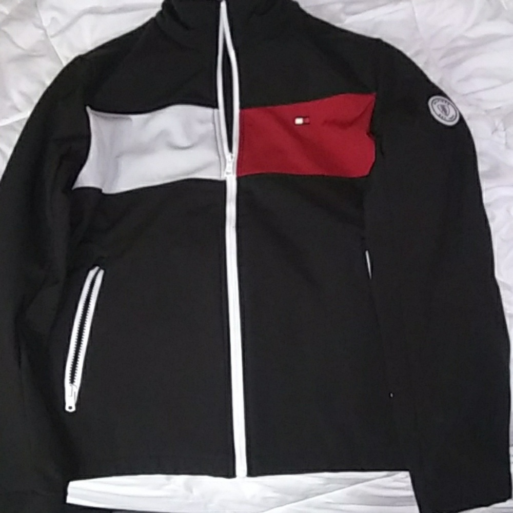 BRAND NEW TOMMY HILFIGER JACKET